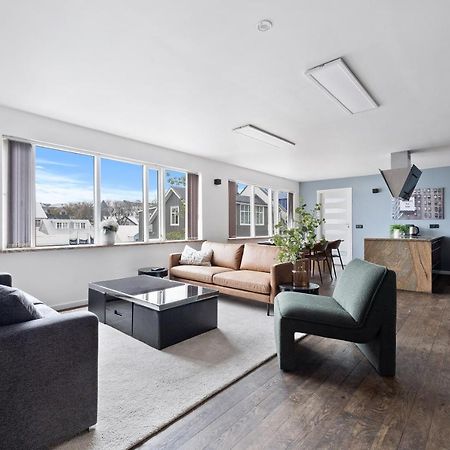 Down Town Rvk Shopping Street Living Apartment Reykjavík Exterior photo