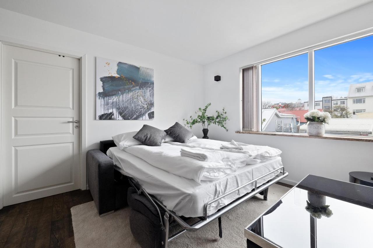 Down Town Rvk Shopping Street Living Apartment Reykjavík Exterior photo