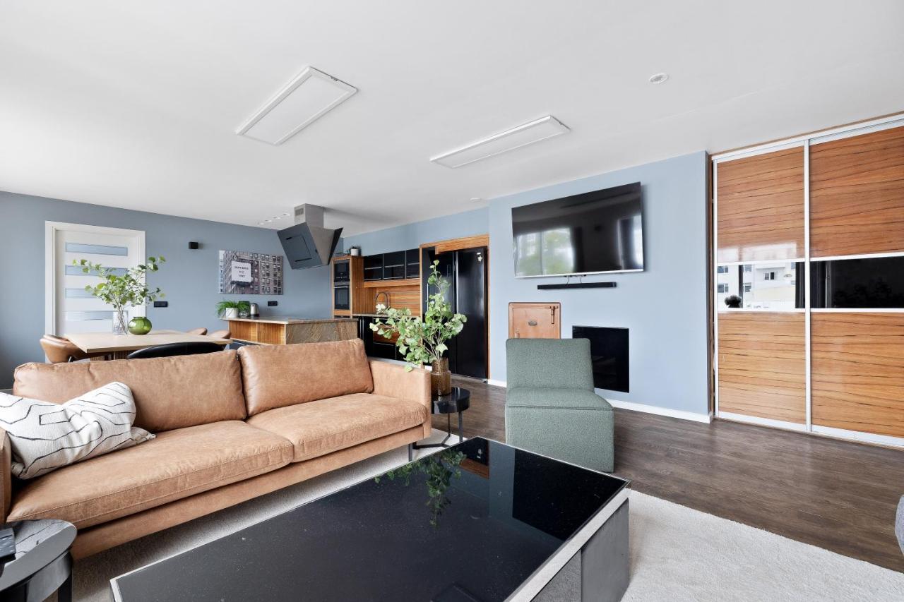 Down Town Rvk Shopping Street Living Apartment Reykjavík Exterior photo